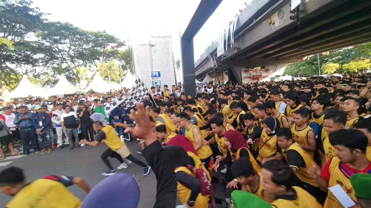 5.500 Peserta Ikuti Lomba Lari Marathon Kapolrestabes Makassar Cup