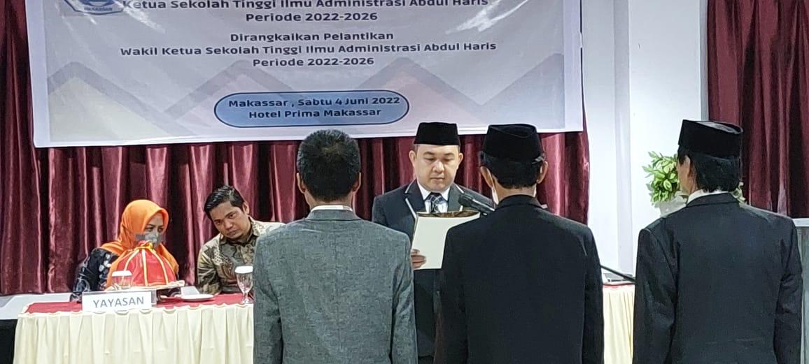 Sekolah Tinggi Ilmu Administrasi (STIA) Abdul Haris Makassar melakukan pelantikan ketua masa periode 2022 - 2026.