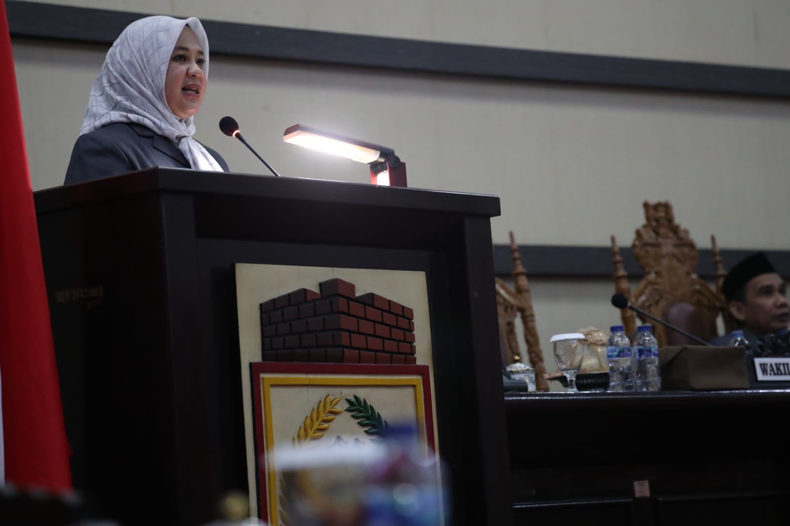DPRD Kota Makassar Gelar Paripurna Pengesahan Ranperda Perlindungan Guru