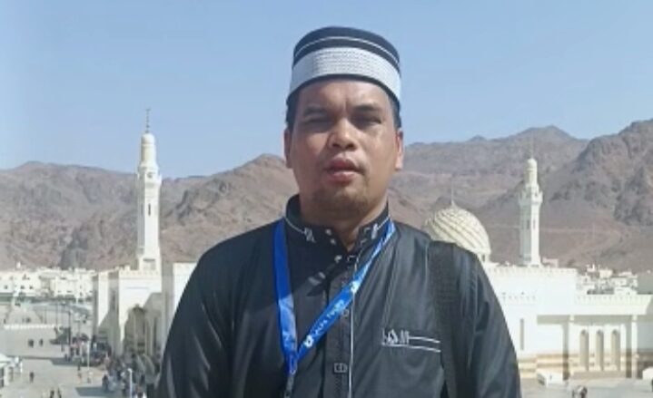 Bertolak ke Makkah, Ini Doa Dg Ngemba untuk Rahmat Hidayat