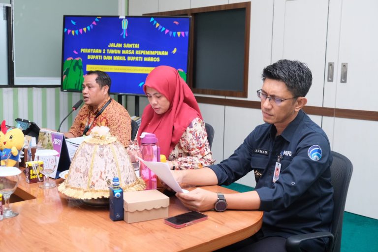 Wakil Bupati Maros Hj.Suhartina Bohari saat memimpin Rapat Kordinasi dengan panitia pelaksana jalan santai. (Dok.Ist)