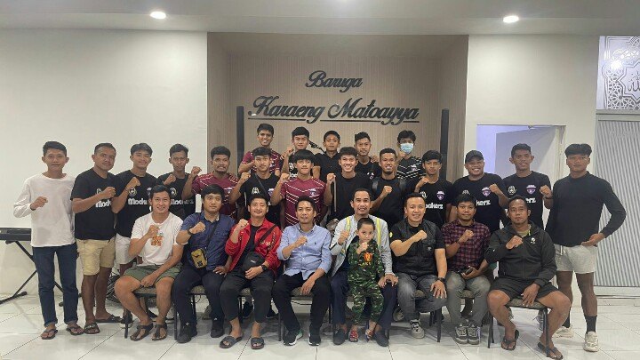 Ketua DPRD Makassar Lepas Tim Sepak Bola Makassar City FC