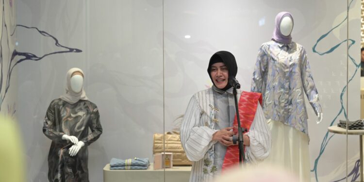 Peresmian offline store butik fashion muslimah KAMI