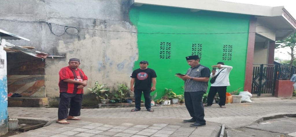 Kundapil di Maccini Sombala, Anton P.Goni Tinjau Pengerjaan Paving Blok