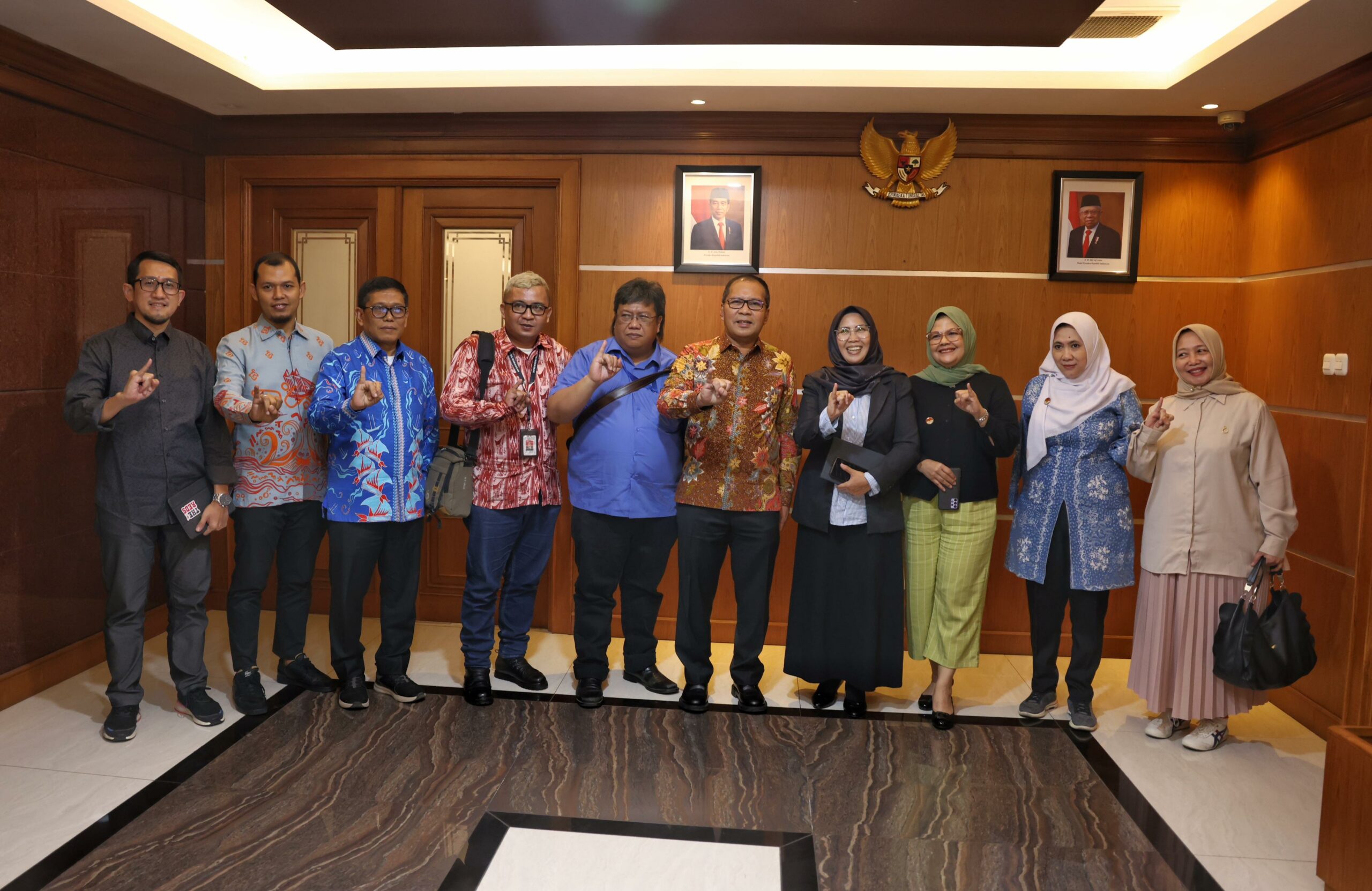 Wujudkan Makassar Kota Inklusif, Danny Pomanto Teken MoU dengan KND