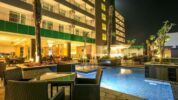 Dalton Hotel Makassar Tawarkan Paket Spesial Berenang
