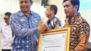 Masuk Predikat Zona Hijau Ombudsman RI, Pemkot Makassar Raih Penghargaan