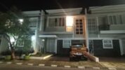 Rumah yang diduda diserobot oleh oknum polisi di Kompleks perumahan Pesona Prima Griya Cluster Emerald, Kelurahan Bangkala, Kecamatan Manggala, Kota Makassar. (Rakyat News/Andi Fatur Rezky AAR).