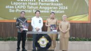 Wali Kota Makassar dan Wakil Wali Kota Munafri Arifuddin Aliyah Mustika Ilham dan Ketua DPRD Makassar Supratman Saat Serah Terima Serah terima LHP BPK atas LKPD Tahun Anggaran 2024 se Sulsel