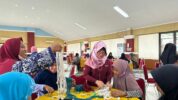 GMTD Berdayakan Petugas Kebersihan Tanjung Bunga Lewat Pelatihan MacrameGMTD Berdayakan Petugas Kebersihan Tanjung Bunga Lewat Pelatihan Macrame