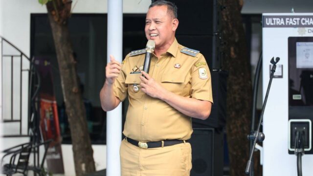 Wali Kota Bekasi Tri Adhianto