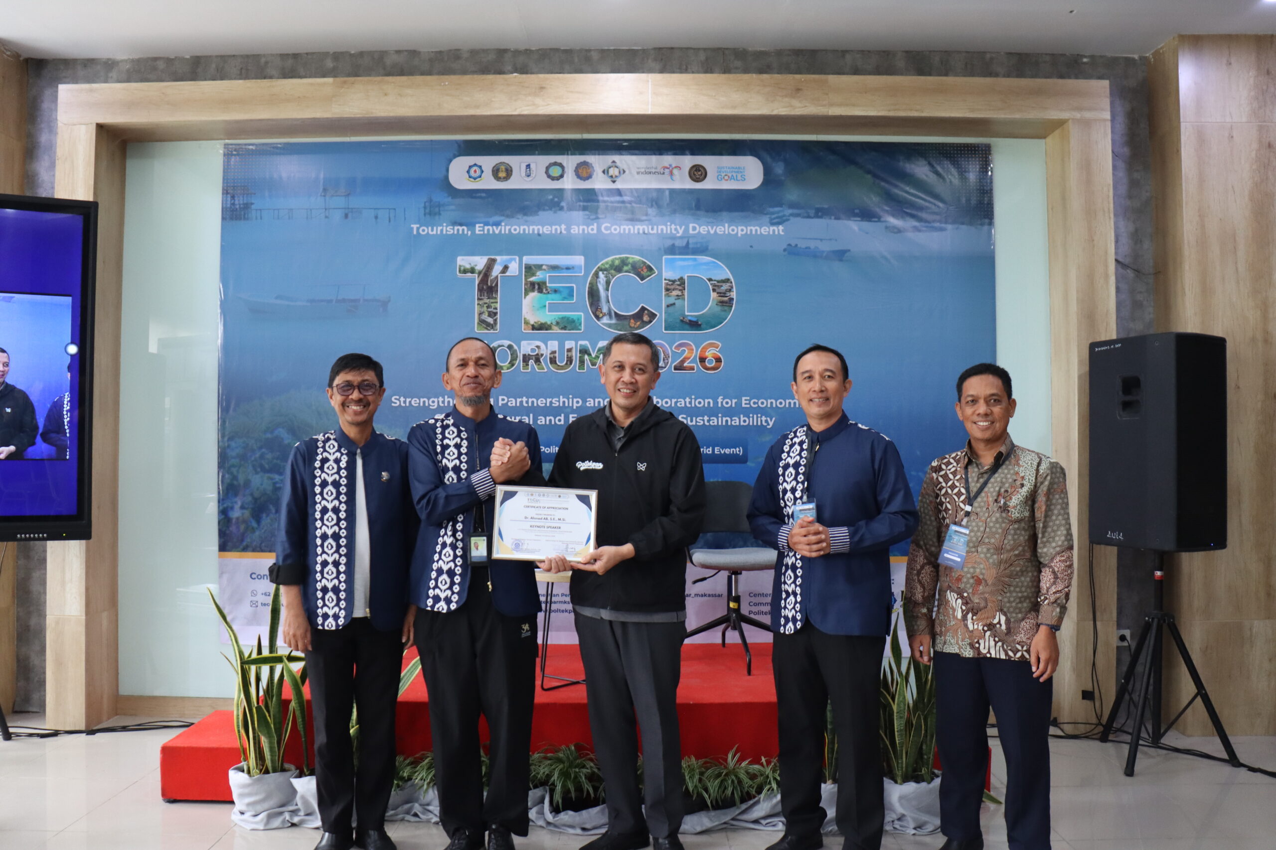 Poltekpar Makassar Gelar Tourism, Environment, and Community Development (TECD) Forum 2026